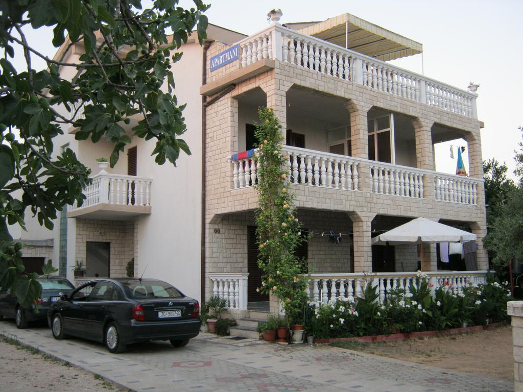 Apartments Nestor Tribunj  Exterior photo